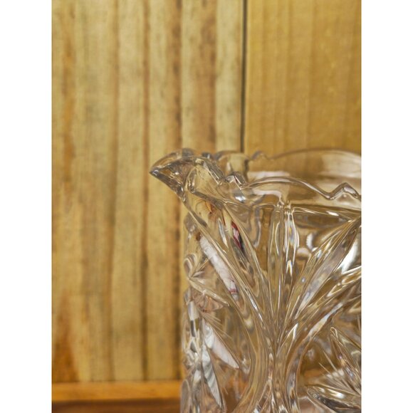 Avitra Royal Pinwheel 24 OZ Lead Crystal Pitcher - Picture 5 of 9